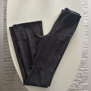 Skims Flair Leggings
